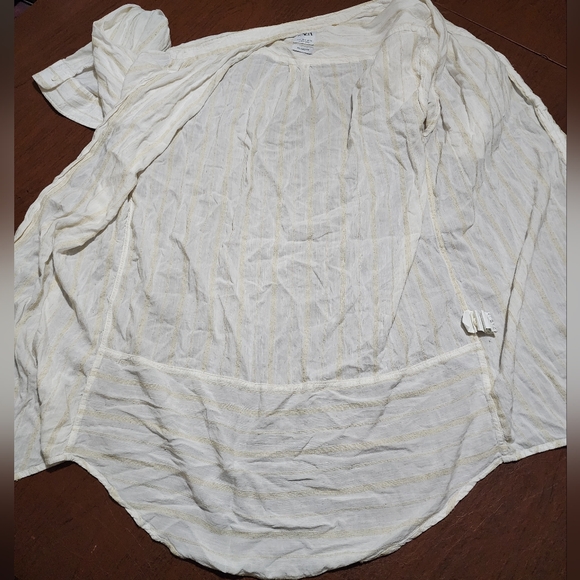 Zara Cream Button-Up Shirt - Picture 4 of 7